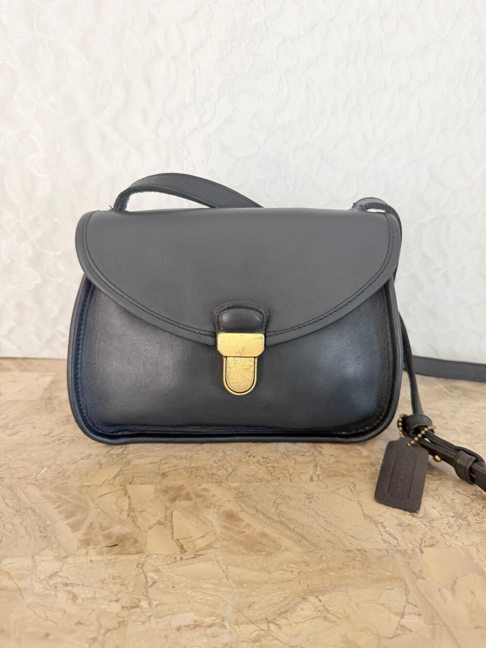 VTG Coach midnight/navy Ashland Glovetanned crossbody bag style 9914 made in USA